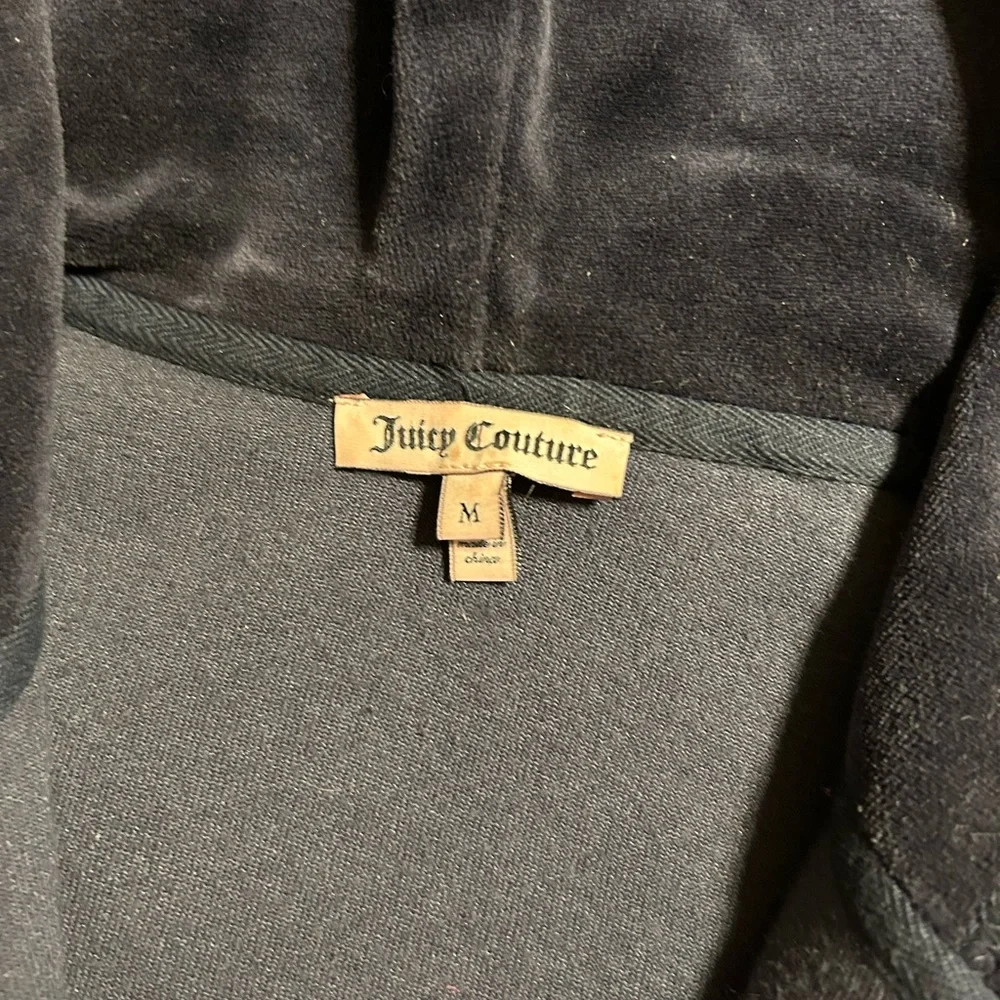 Juicy Couture Zip Up - Picture 3 of 3